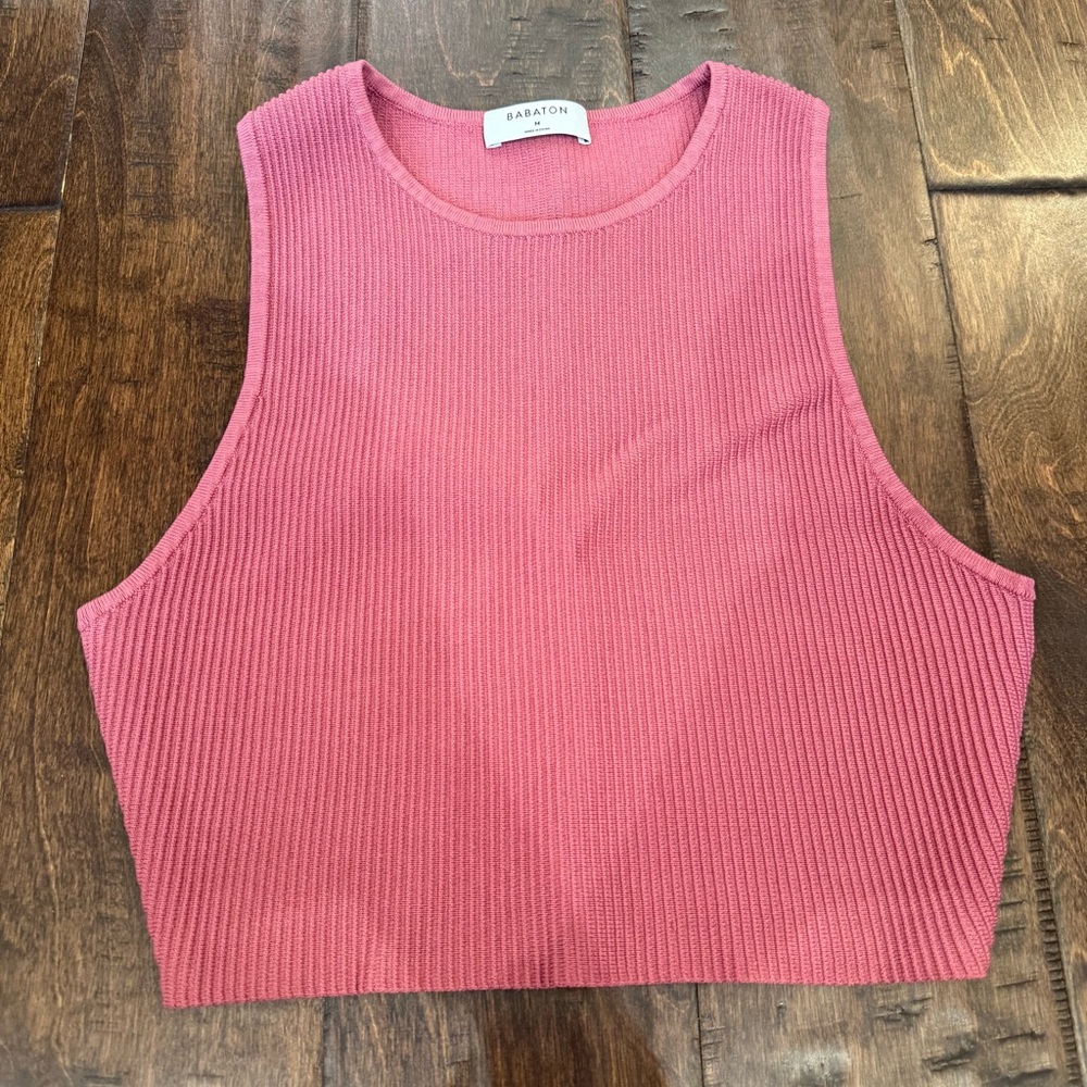 Aritzia Babaton Sculpt Knit Racer Cropped Tank size Medium Raspberry